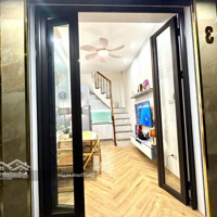 Nhà Đẹp Thổ Quan ,Trung Tâm Đống Đa ,Ngõ Thông ,Oto Tránh