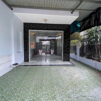 Nhà Đông Hoà , Tp Dĩ An Có Sân Xe Hơi , Vị Trí Gần Siêu Thị Bigc Go.