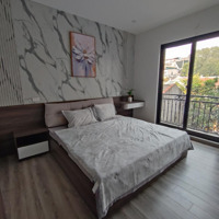 Bán Nhà Thạch Bàn 40M2 X 5T 5.2 Tỷ. Nhà Mới Lô Góc Thoáng Ô Tô Tránh 20M