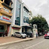 Bán đất tặng nhà lô góc mặt phố Nguyễn Văn Huyên 3 tầng 90m2 MT 7.5m xây building cho thuê, KD đỉnh