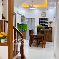 Chính Chủ Em Cần Bán Gấp Nhà Ngõ 63 Ngách 5 Hẻm 2 Ở An Dương Vương - Phú Thượng - Tây Hồ 6,75Tỷ