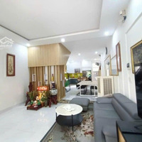 Bán Căn Nhà Đẹp Siêu Phẩm Bên Công Viên Hồ Nghinh