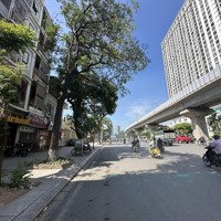 Bán Nhà Mặt Phố Nguyễn Trãi, 12T Lô Góc, Cho Thuê 300 Triệu/Th Diện Tích: 220Mmặt Tiền7.6M Vị Trí Siêu Đẹp 110Tỷ
