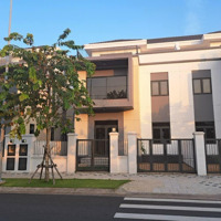 Kẹt Tiền Cắt Lỗ Hơn 800 Triệu Căn Nhà Phố 8X20 Duy Nhất. Giá Bán 6,9 Bao Phí Sang Tên Liên Hệ: 0931832038