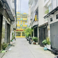 Nhỉnh 4 Tỷ Đồng Sở Hữu Nhà Quận 10, 30M2 X 2 Tầng