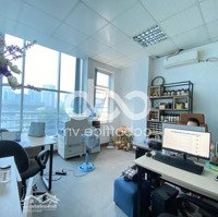 Cho Thuê Văn Phòng Cho 6-7Nv Vị Trí Trung Tâm Nút Giao Thông Thuận Tiện Đi Lại Gần Khu Khúc Thừa Dụ