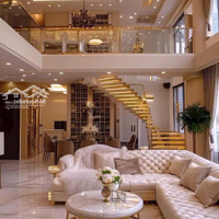 Duy Nhất Căn Thô Sky Villa Vinhome Metropolis View Hồ - 360M2 - Giá - Sổ Đỏ Sẵn Sàng Giao Dịch