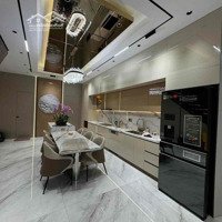Siêu Phẩm 5 Tầng - Mặt Tiền Nguyễn Sơn, Đà Nẵng - Chỉ Nhỉnh 13 Tỷ