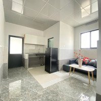 Căn Hộ 2 Phòng Ngủmới 100% Ban Công 80M2 + Phòng Khách Lớn Ngay Etown Cộng Hoà Tân Bình