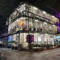 Đẹp ! Cho Thuê Mbkd Phó Đức Chính, Diện Tích: 1000M2, Mt: 30M. Giá 500 Triệu