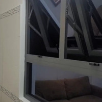 Cần Bán Gấp Căn Chung Cư Tầng Thấp, Thang Bộ Lô C2 - Công Ích Quận 4, Cách Q1 Chỉ 150M