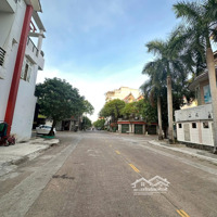 Chủ Đi Định Cư, Cần Bán Gấp Căn Nhà Ngay Tthc Dĩ An, Sát Bên Công Viên, 108M2, Giá Chỉ 8 Tỷ