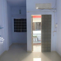 Bán Nhà Giáp Q1 , Đinh Tiên Hoàng , P1 , 33M2 , 3,9Tỷcó Thương Lượng. Liên Hệ: 0866408299 Việt Anh