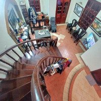 Bán Nhà Sổ Đỏ Chính Chủ Q. Tây Hồ, Phố Âu Cơ, Ô Tô Vào Nhà 126M2. Gần Hồ Tây, Giá: 24.5 Tỷ