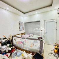 Bán Gấp Nhà Mặt Phố 15 Tỷ, 5 Tầng,Diện Tích47M2, Quận Tây Hồ, Hà Nội