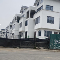 Biệt Thự Đường 25M Ngay Startlake