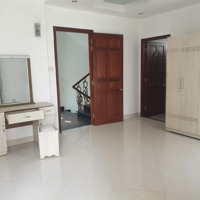 Bán Biệt Thự Nam Thông 1 Số 8 Đường 23 Phú Mỹ Hưng Q7