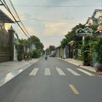 Bán Biệt Thự Khu Dân Cư Tân Phong, 20X20M, 1 Trệt 2 Lầu, Giá Bán 17Tỷ. Liên Hệ: 0794290131