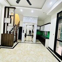 Bán Nhà Hoàng Như Tiếp - Thông Hồng Tiến - Gần Bv Tâm Anh Dân Trí Cao 47M2 6T Thang Máy - 9,8 Tỷ