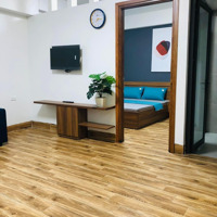 Giá Tốt Cầu Giấy, Mặt Phố Vip, 70M2X6T, Kd Đỉnh, Vỉa Hè Đá Bóng, 2 Thoáng, Giá 3X Tỷ Có Tluong