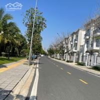 Bán Biệt Thự Tại Vinhomes Quận 9, 82 Tỷ, 420M2, Nhiều Tiện Ích Hấp Dẫn