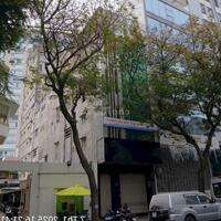 Cho thuê nhà 31 Nam Kỳ Khởi Nghĩa, Phường Nguyễn Thái Bình, Q1. 6 tầng, Dt 840m2 chỉ 150tr