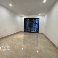 Bán Nhà Đặng Vũ Hỷ,32M,3 Ngủ,Ô Tô Đỗ Cổng,Mới Tinh,5Xty