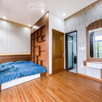 Nhà Đẹp Gần Biển Kế Bên Chợ Trần Đình Tri Ngang Gần 10M, Dễ Kinh Doanh!