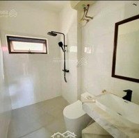 Cho Thuê Nhà Âu Cơ Tây Hồ, 6 Tầng, 5 Phòng Ngủ Có 3 Phòng Ngủ Rộng 30M2, Đầy Đủ Nội Thất.