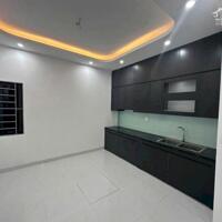 GIẢM SỐC 200 TRIỆU - Siêu phẩm nhà 5 tầng Kim Chung, Hoài Đức