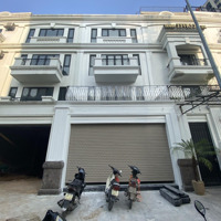 Cho Thuê Nhà Khu Đô Thị Vân Canh,Đường Trịnh Văn Bô,110M * 4,5 Tần,Chia Phòng Khép Kín Giá Bán 28 Triệu