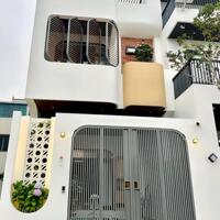 Nhà sổ riêng thổ cư liền kề bờ kè Bửu Long 900 triệu