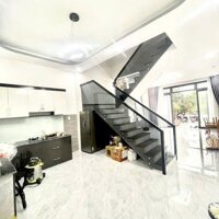 Nhà sổ riêng thổ cư liền kề bờ kè Bửu Long 900 triệu
