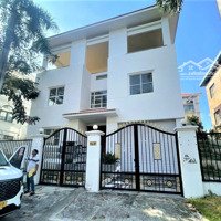 Bán Căn Biệt Thự Đơn Lập Mỹ Hoàng (18*16,8M), Ngay Đường Phạm Thái Bường, Quận 7