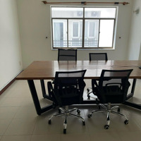 Cho Thuê Nhà Phố Hoàng Quốc Việt 39 Triệu/Tháng Liên Hệ: 0909082313