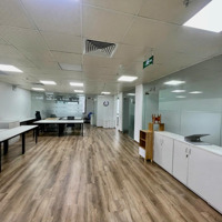 Chính Chủ Cần Cho Thuê Văn Phòng Tại Duy Tândiện Tích170M2 Đã Đầy Đủ Chỉ Vào Làm Việc Liên Hệ: 0972524758