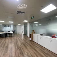 Chính Chủ Cần Cho Thuê Văn Phòng Tại Duy Tândiện Tích170M2 Đã Đầy Đủ Chỉ Vào Làm Việc Liên Hệ: 0972524758