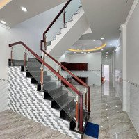 Nhà Phố Tại Hà Huy Giáp, 1,6 Tỷ, 60M2, 2 Phòng Ngủ 2 Vệ Sinh Thạnh Lộc, Q12, Hcm, Nhà Đẹp, Hẻm Oto.