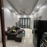 Bán Nhà Việt Hưng - Hoa Lâm 05 Tầng - 32M2 Giá Bán 5 Tỷ