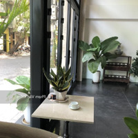Mặt Phố Cổ Trung Tâm Hoàn Kiếm 222M, 3 Tầng, Vị Trí Đắc Địa, Kinh Doanh Sầm Uất Ngày Đêm-Chỉ 183 Tỷ