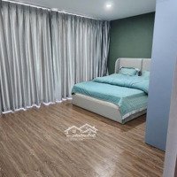 Cho Thuê Căn Hộ Udic Westlake 168M2 Full Đồ Xịn. View Hồ Tây. Liên Hệ: 0385248317
