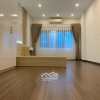 Bán Nhà Đống Đa Tôn Đức Thắng, Ngõ Thông, Ô Tô Đỗ Gần, Nhà Đẹp Ở Luôn, Sổ Đỏ Cc Giao Dịch Ngay
