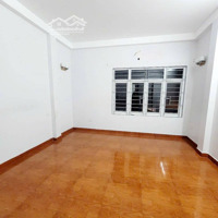 Bán Nhà Riêng Phố Lê Văn Hiến Phân Lô Oto 7 Chỗ Đỗ Cửa 40M2 7 Phòng Ngủvừa Ở Vừa Cho Thuê Căn Hộ Giá Bán 8 Tỷ