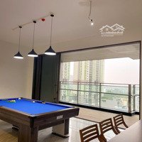 Cho Thuê Căn Hộ Define 3Pn 5 Vệ Sinh220M2 Full Nội Thất Tầng Trung 95 Triệu/Tháng