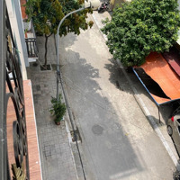 Chính Chủ Cho Thuê Nhà Tầng 4 Làm Văn Phòng Diện Tích 50M2