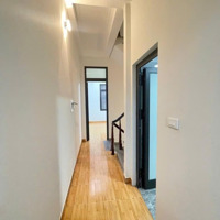 Nhà Đẹp Ở Ngay Phố Vip Bồ Đề - Dân Xây View Thoáng Ô Tô Đỗ Ngõ Thông Bước Ra Phố Gần Hồ Long Biên