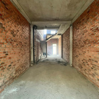 Bán Shophouse Icon Central, 3,8 Tỷ, 172,1 M2, Dĩ An, Bình Dương, Giá Ưu Đãi