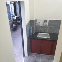 Cho Thuê Nhà 2 Hẻm 3M Tô Hiến Thành P. 14 Quận 10 Giá Bán 11 Triệu 32M2