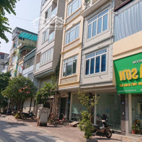 Bán Nhà Mặt Phố Tại Hà Kế Tấn, 17,5 Tỷ, 45M2, Hot!