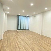 Cho Thuê Góc 2Mặt Tiềnngang 6M Khu Phan Xích Long. Quận Phú Nhuận